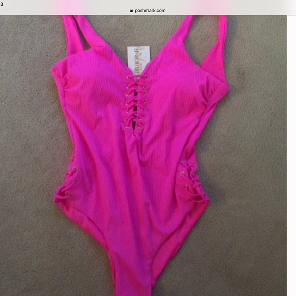TiniBikini hot pink ribbed one piece. Size M - Picture 5 of 5